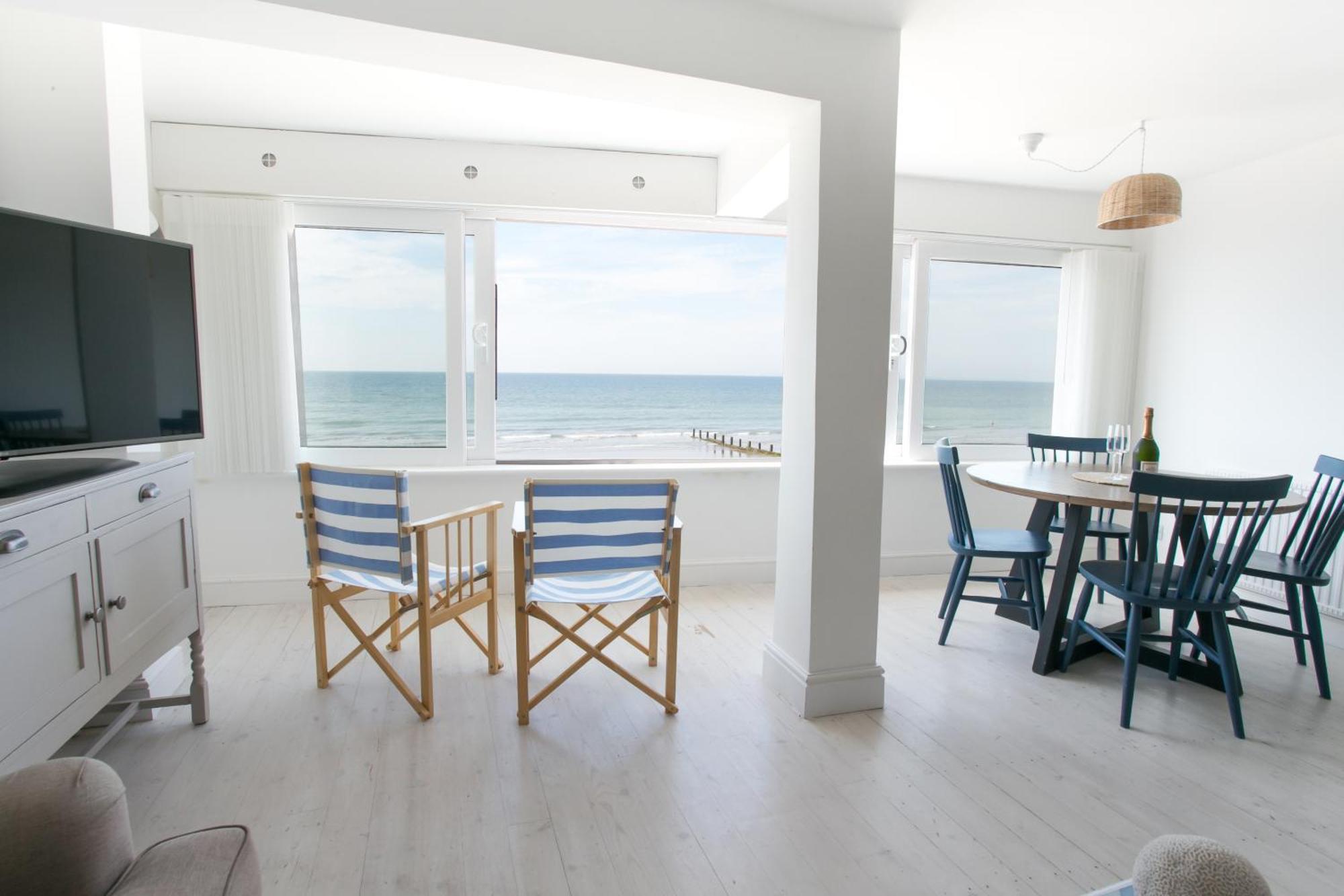 Hightide - Bracklesham Bay Apartment Chichester Exterior photo